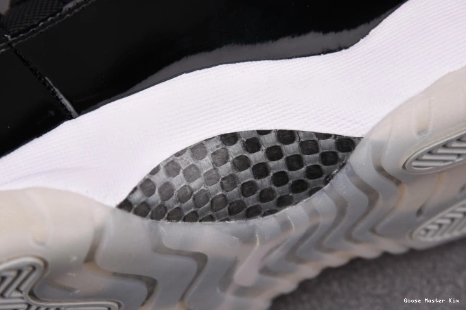 CT8012-011 Jordan 11 Anniversary Air 25th 0726